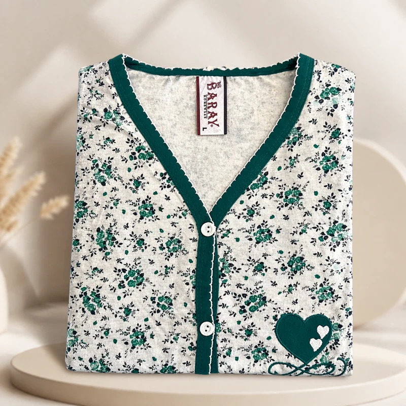 Pijama damă cu imprimeu floral și nasturi – confort zilnic Marimea M